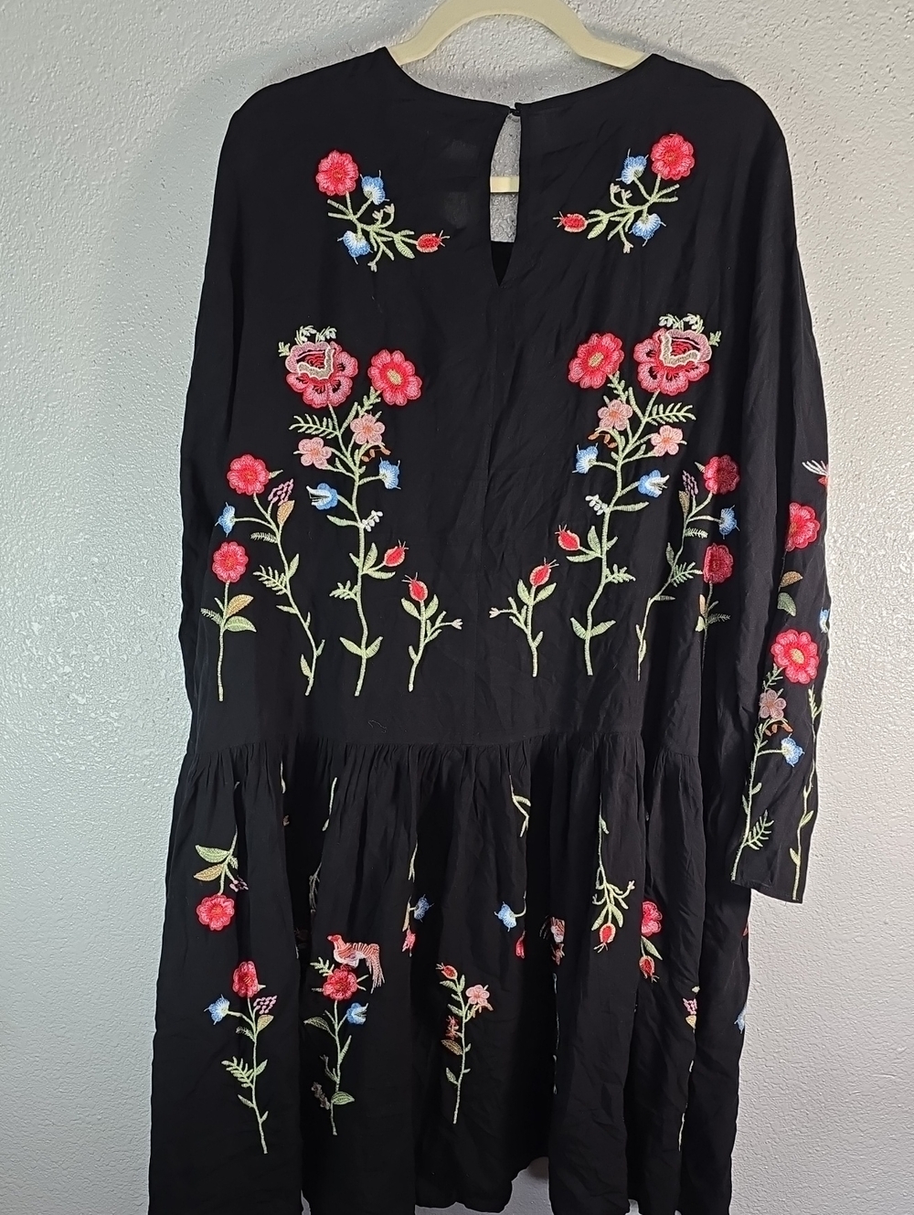 Philosophy Black Floral Embroidered Long-Sleeve Tunic Dress - Picture 8 of 8